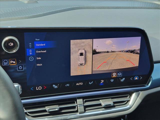 New 2026 Chevrolet Equinox EV LT FWD image 12