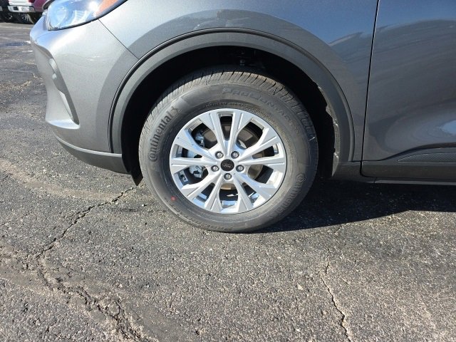 New 2026 Ford Escape Active w/ Cold Weather Package image 9