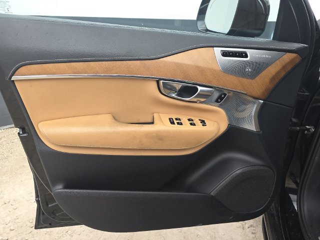 Used 2018 Volvo XC90 T6 Inscription w/ Convenience Package AWD/4WD image 21
