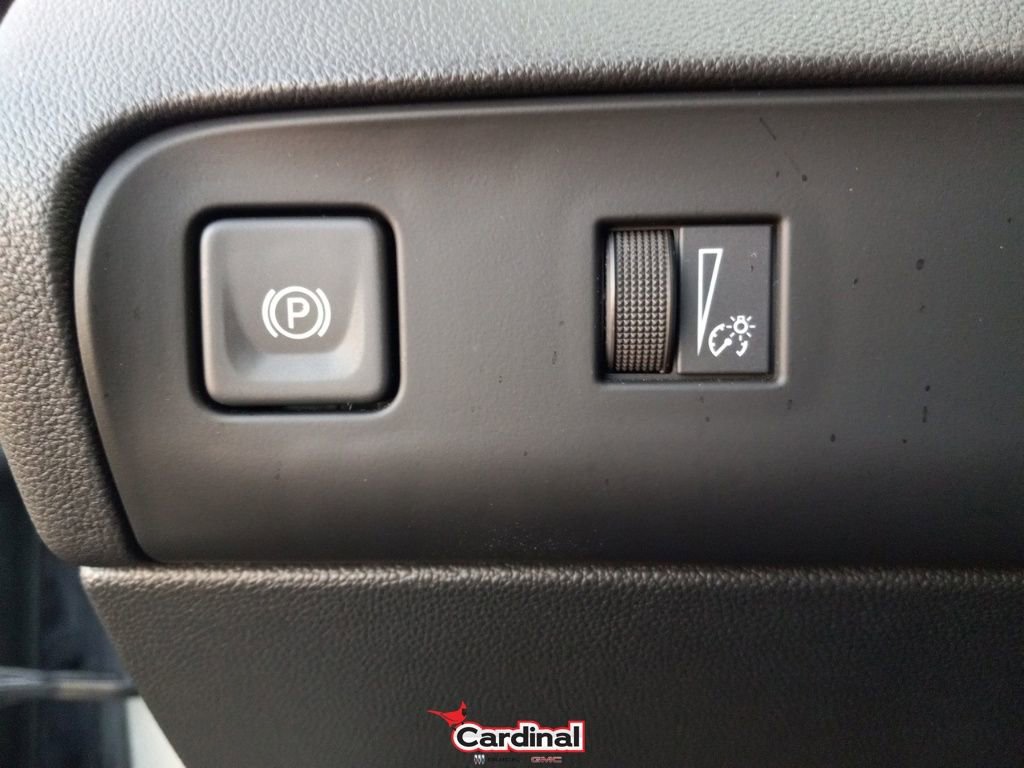 Used 2023 Buick Enclave Essence w/ Sport Touring Edition image 33