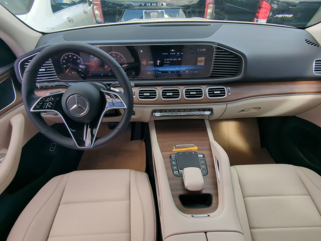 Certified 2025 Mercedes-Benz GLE 350 4MATIC image 2