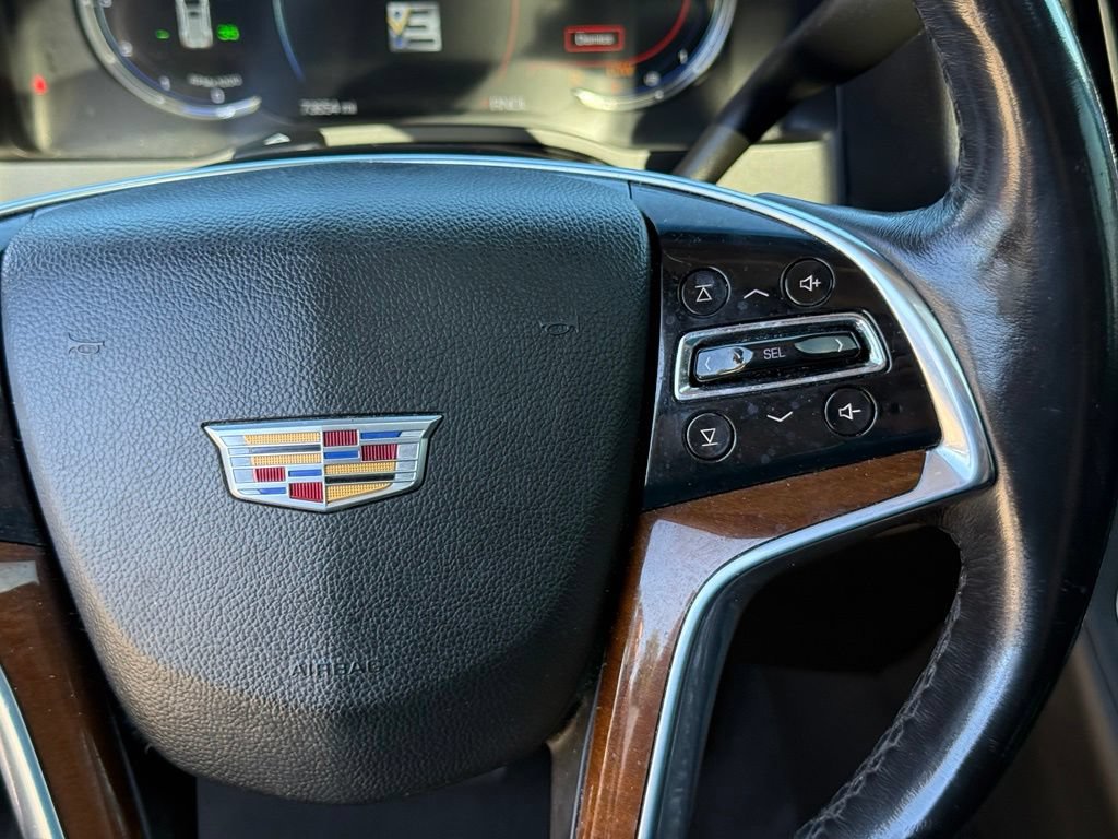 Used 2019 Cadillac Escalade Luxury AWD/4WD image 16