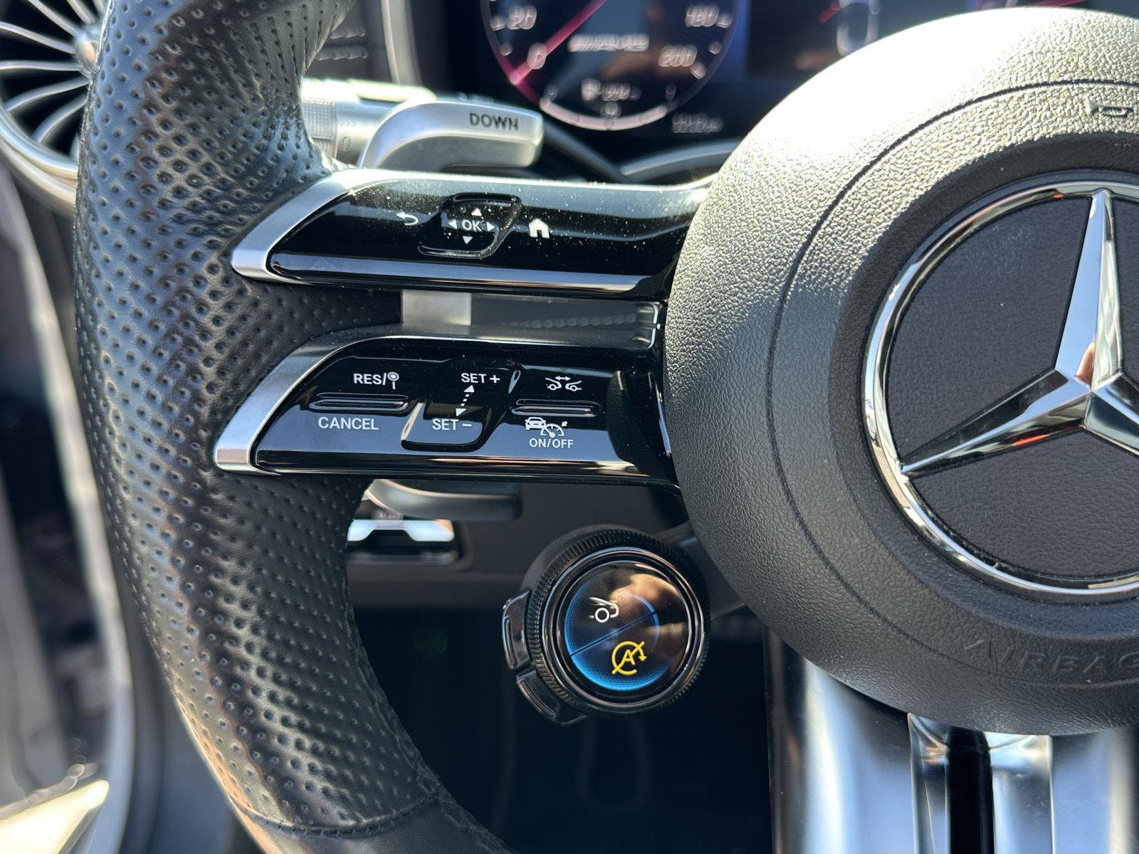 Used 2022 Mercedes-Benz SL 55 AMG 4MATIC image 17