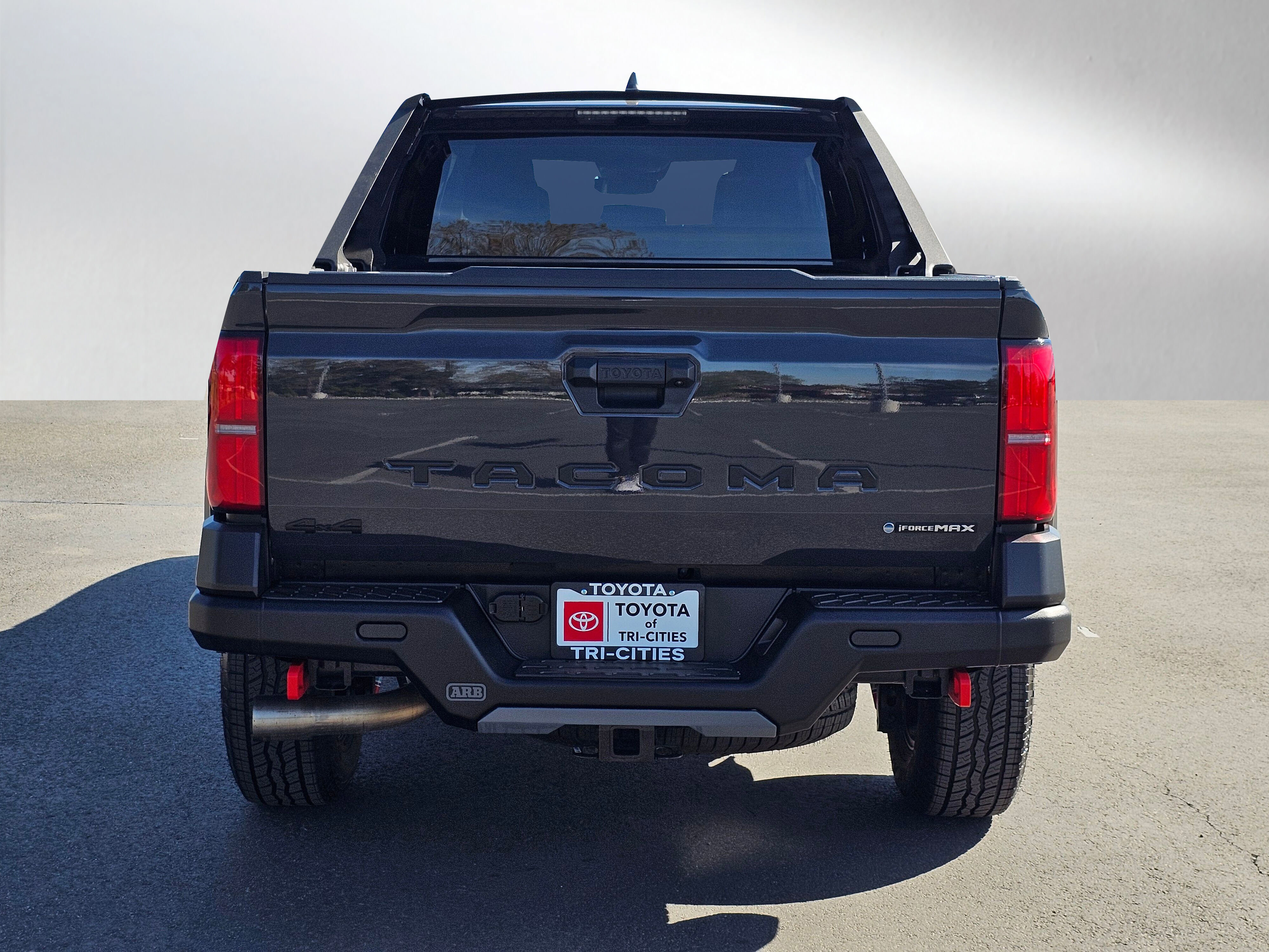 Used 2024 Toyota Tacoma TRD Off-Road AWD/4WD image 34