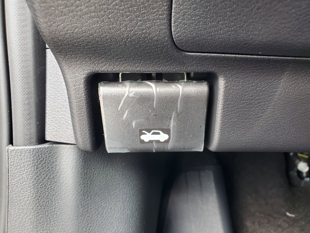 New 2026 Nissan Kicks SV w/ SV Premium Package image 29