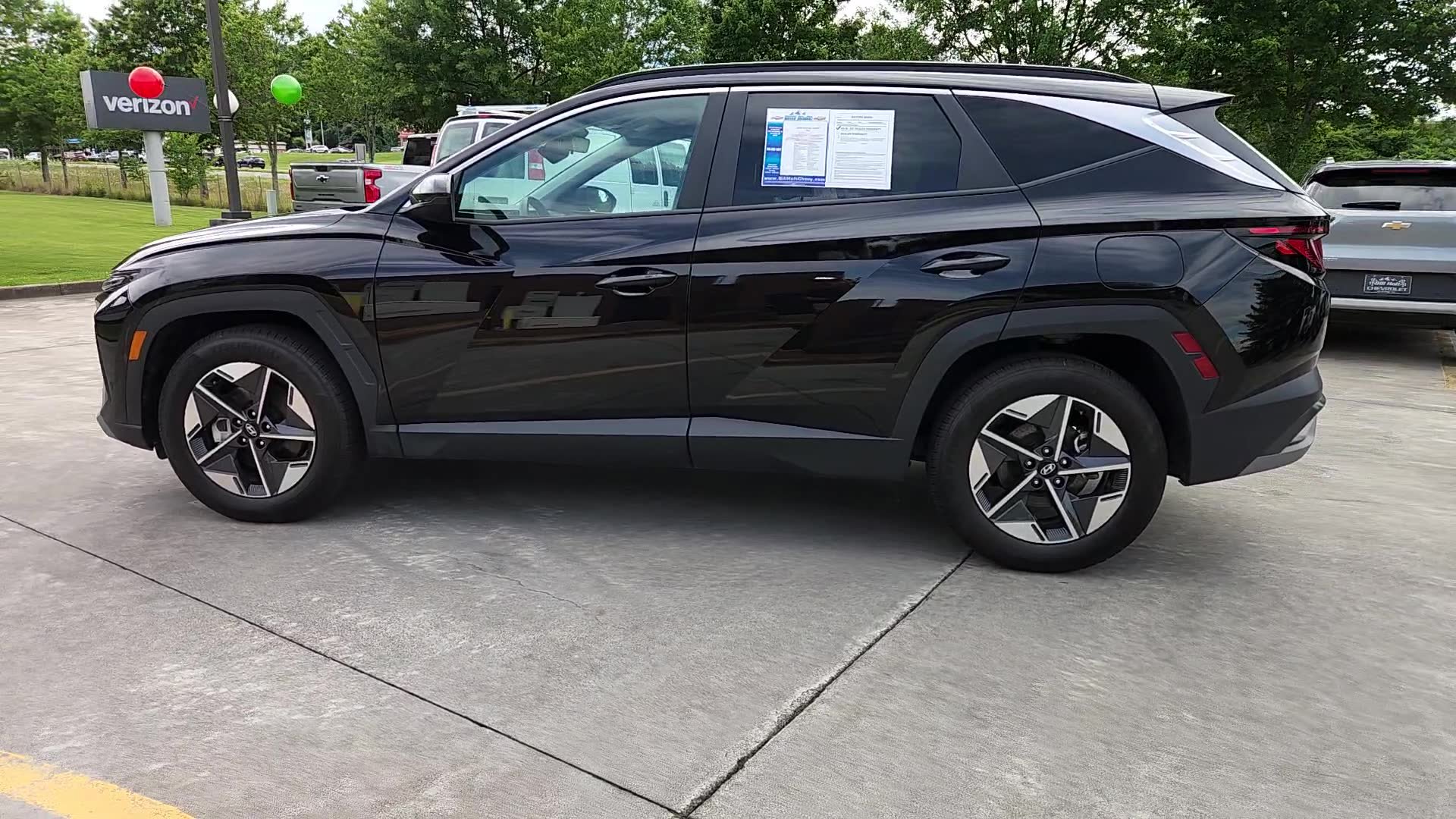 Used 2025 Hyundai Tucson SEL FWD image 6