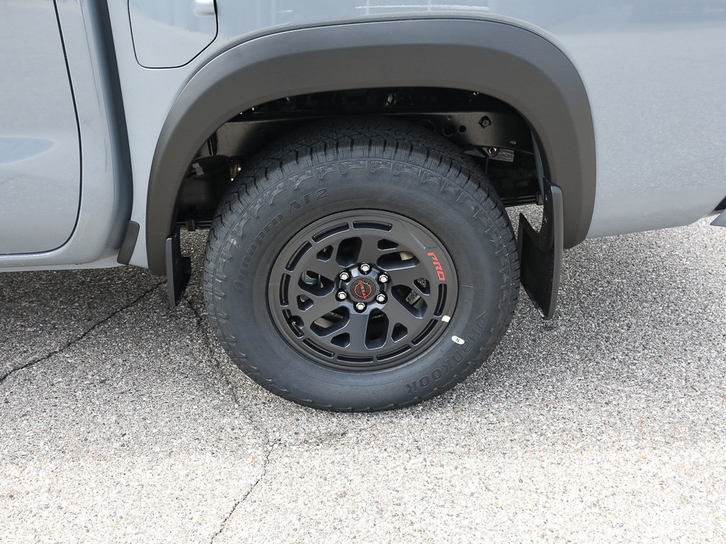 New 2026 Nissan Frontier PRO-4X w/ Pro-4x Convenience Package AWD/4WD image 4