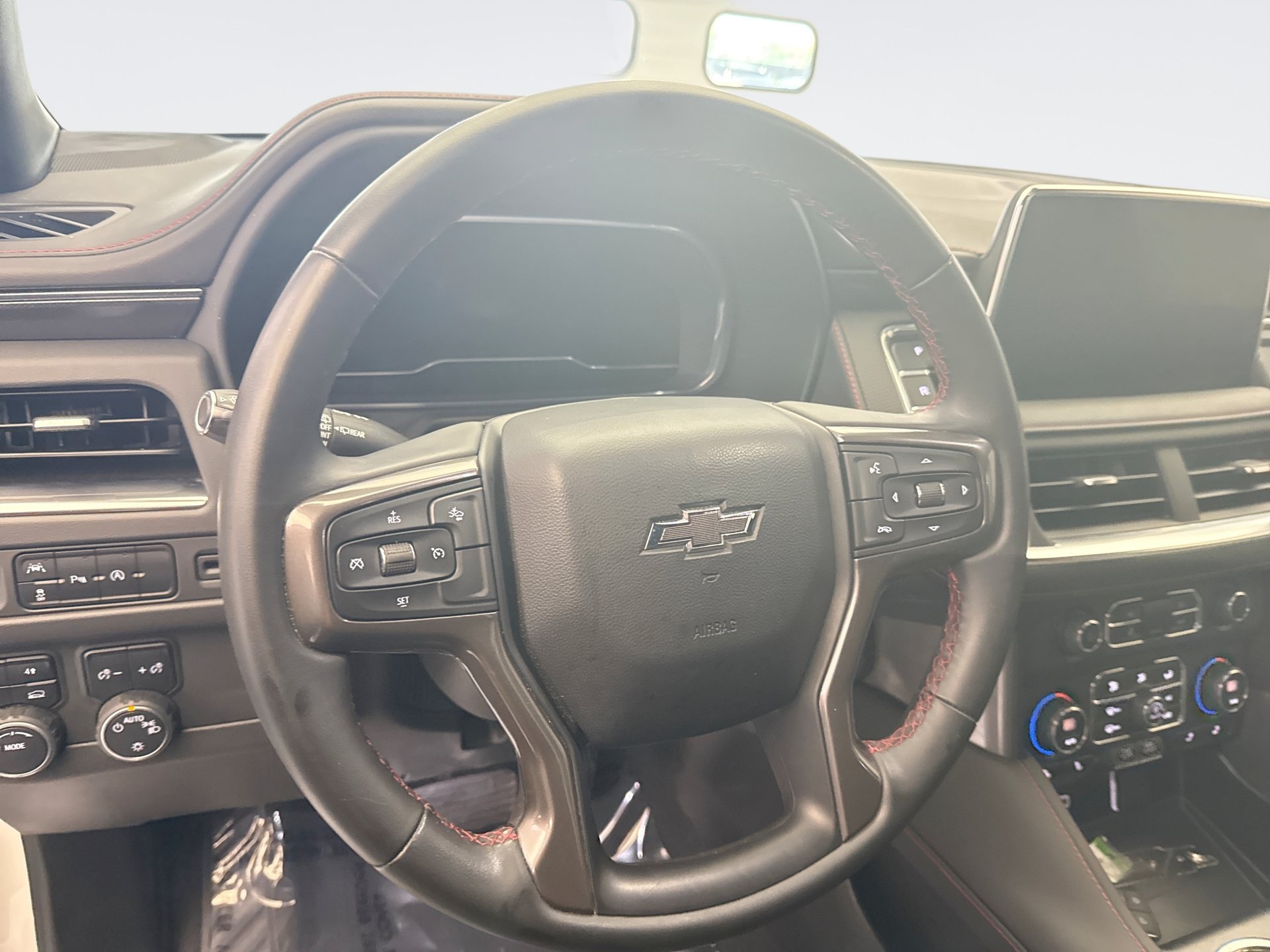 Used 2023 Chevrolet Tahoe RST AWD/4WD image 12