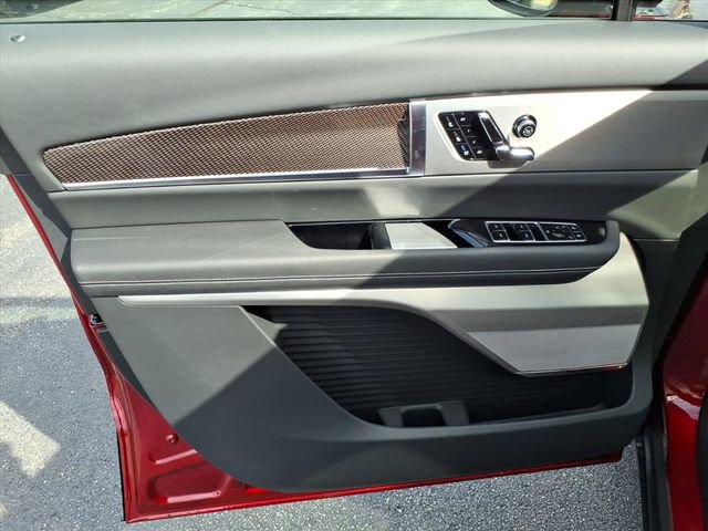 New 2026 Cadillac Vistiq Sport image 26