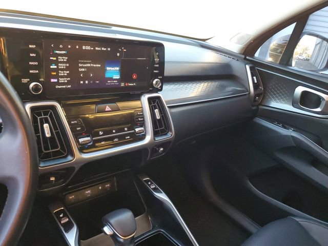Used 2023 Kia Sorento S image 26