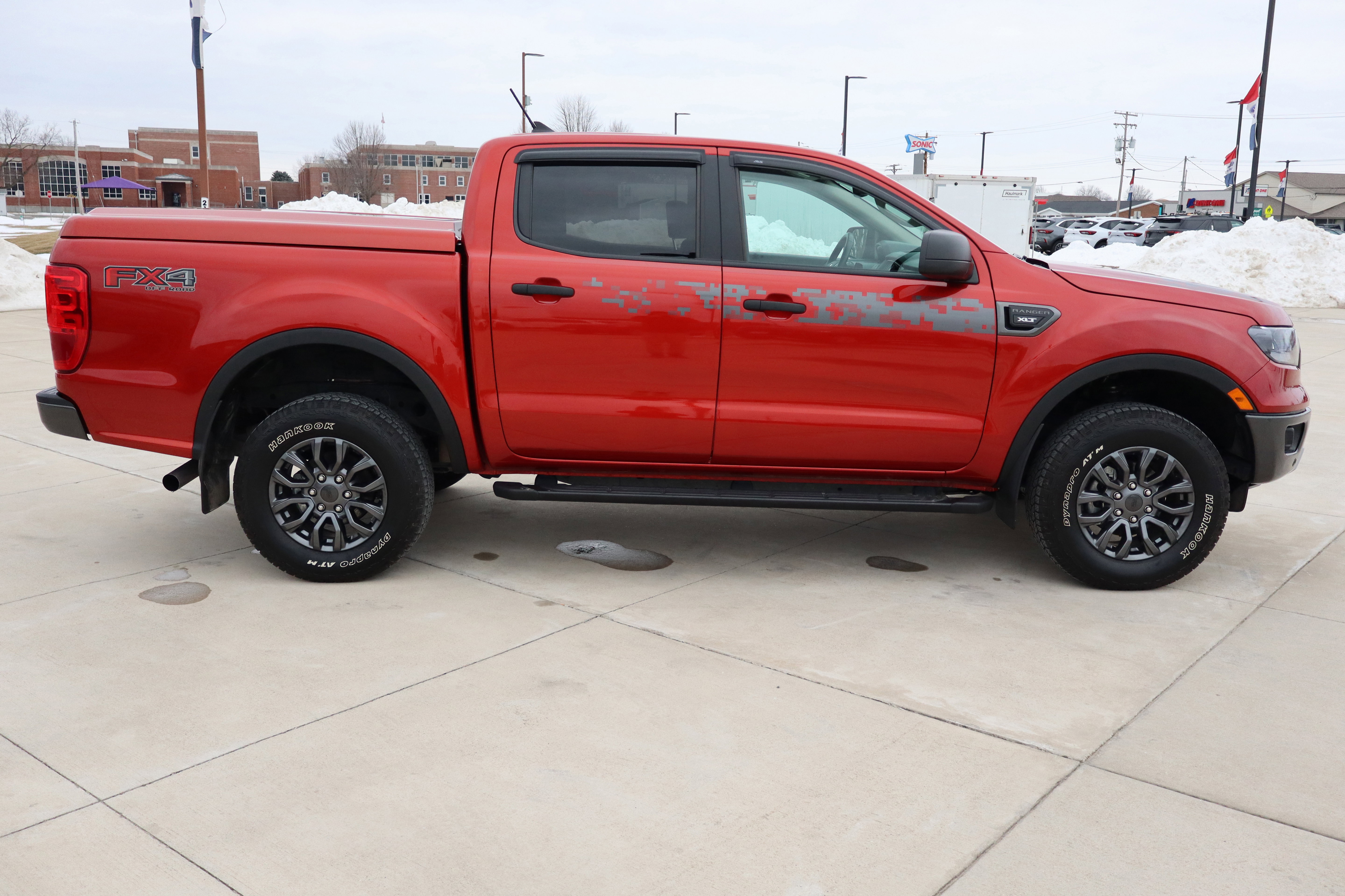 Used 2022 Ford Ranger XLT w/ Equipment Group 301A Mid image 5