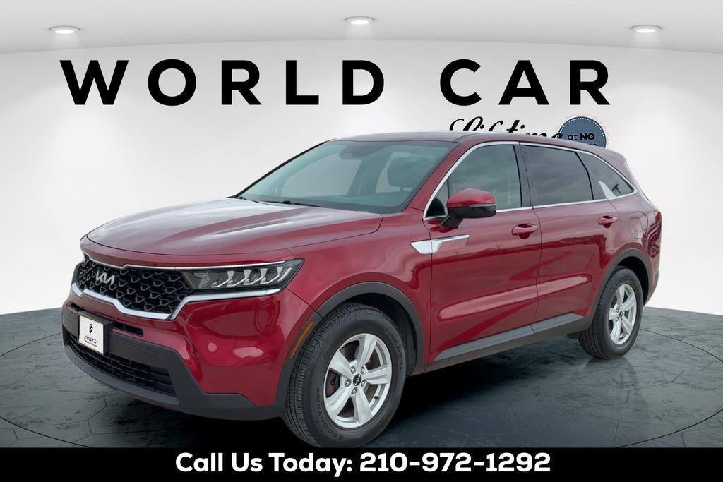 Used 2022 Kia Sorento LX image 7