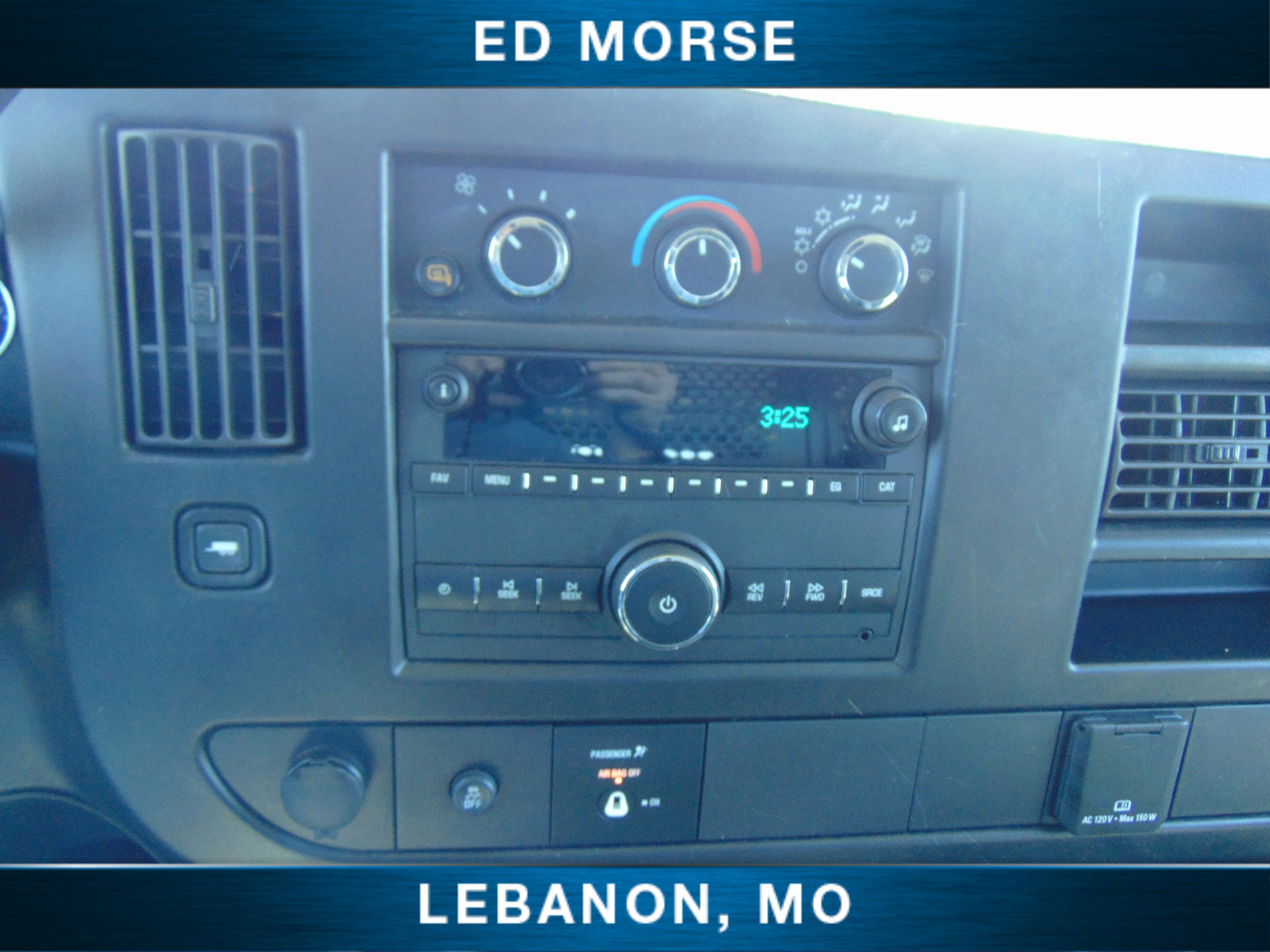 Used 2024 Chevrolet Express 2500 w/ Driver Convenience Package RWD image 19