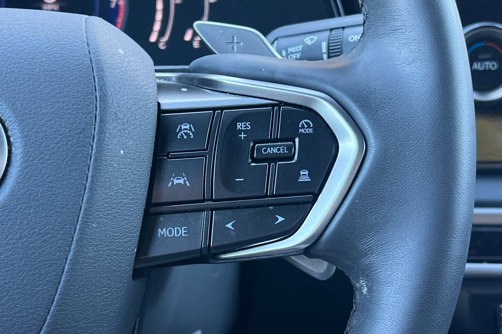 Used 2024 Lexus RX 350 FWD image 37