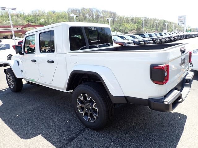 New 2026 Jeep Gladiator Sport AWD/4WD image 3