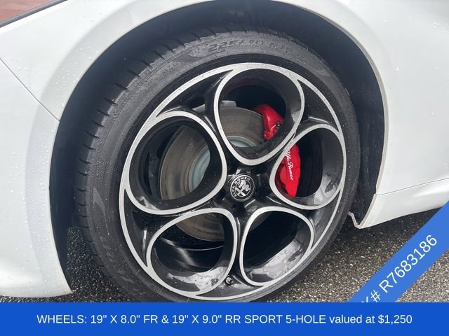 Used 2024 Alfa Romeo Giulia Veloce image 4