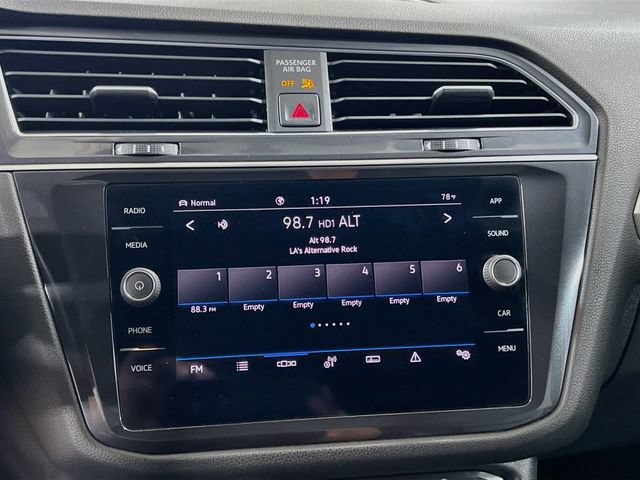 Used 2021 Volkswagen Tiguan SE R-Line AWD/4WD image 14