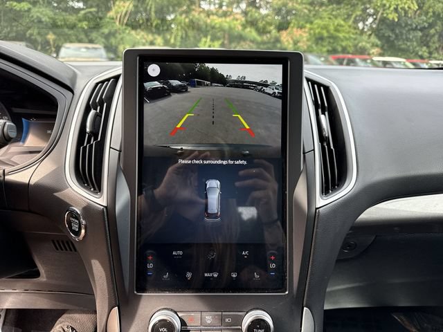 Used 2024 Ford Edge SEL AWD/4WD image 17