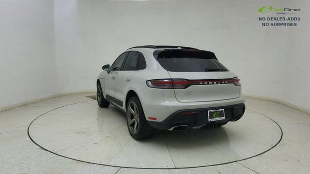 Used 2024 Porsche Macan AWD/4WD image 67