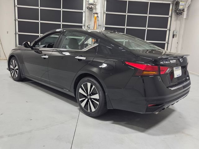 Used 2021 Nissan Altima 2.5 SL FWD image 9