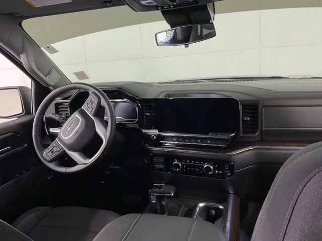 Used 2024 GMC Sierra 1500 Elevation w/ Preferred Package image 32