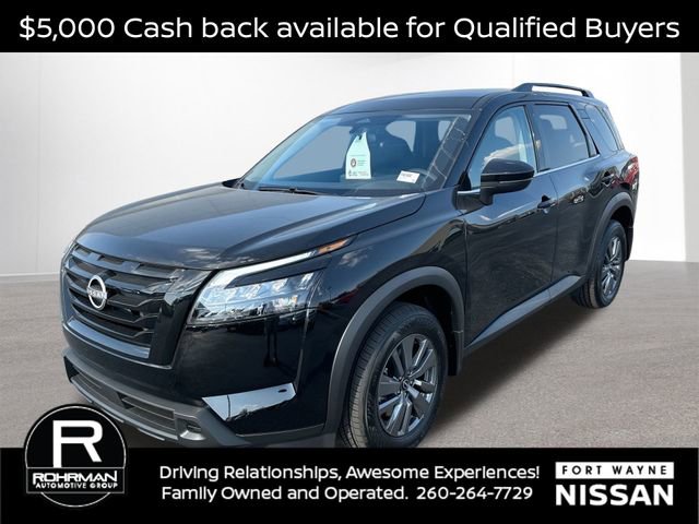 New 2025 Nissan Pathfinder SV w/ Black Appearance Package