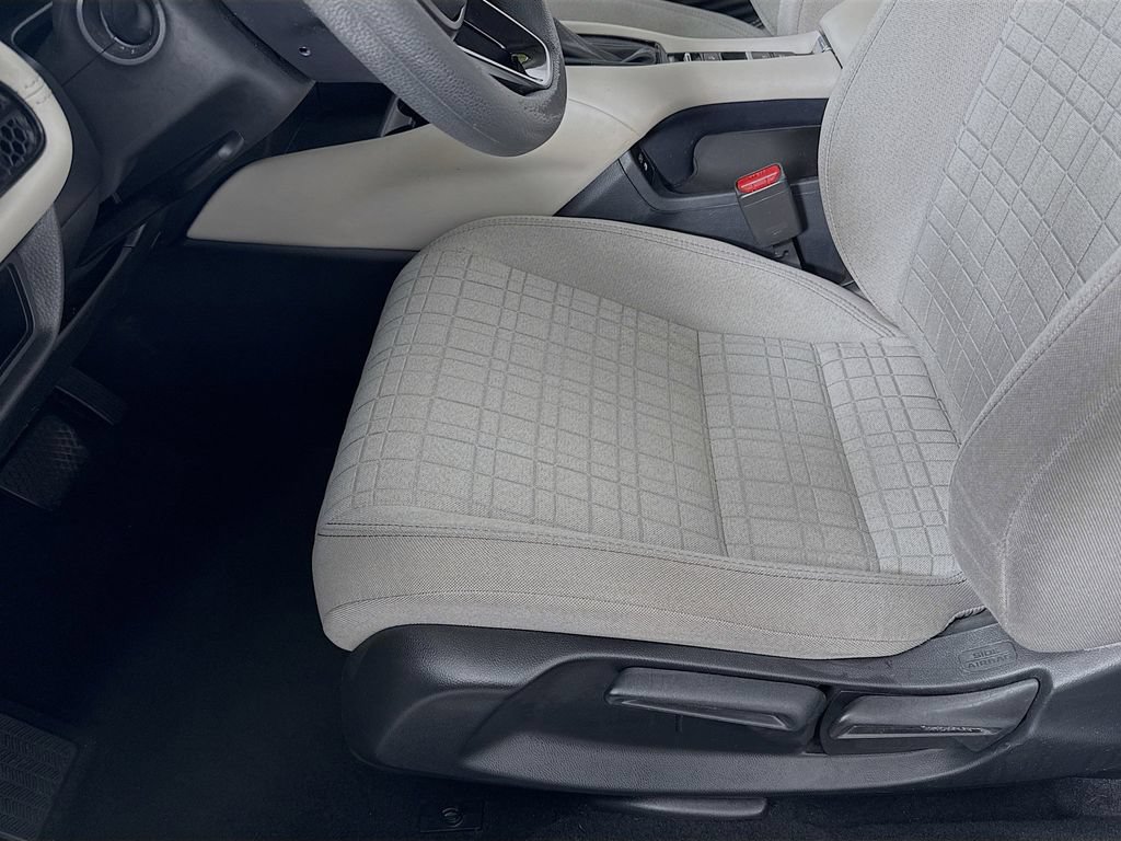 Certified 2024 Honda HR-V LX image 30