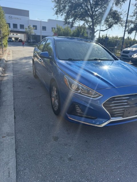 Used 2018 Hyundai Sonata SEL w/ Winter Weather Package image 3