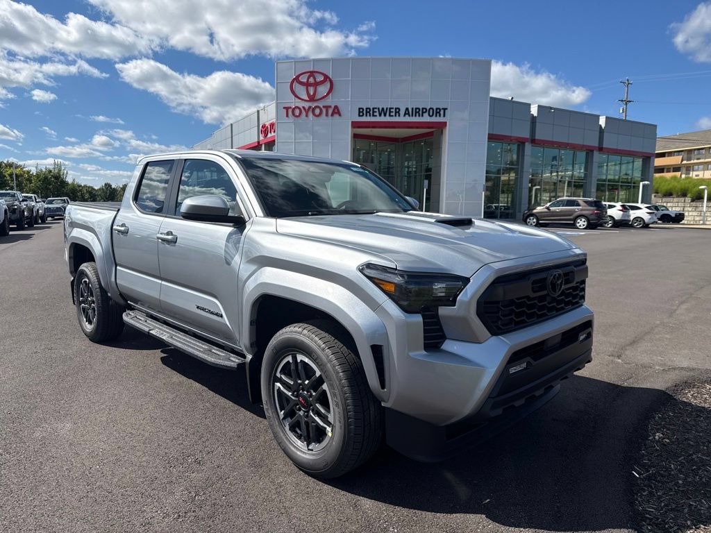 New 2026 Toyota Tacoma TRD Sport AWD/4WD image 2