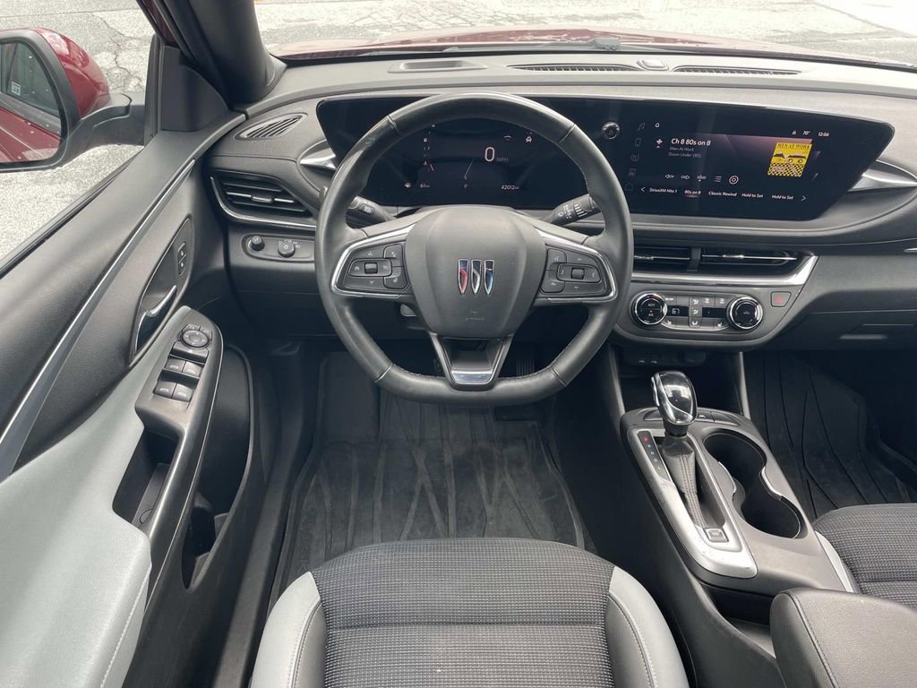 Used 2024 Buick Envista Preferred w/ Convenience I Package FWD image 13