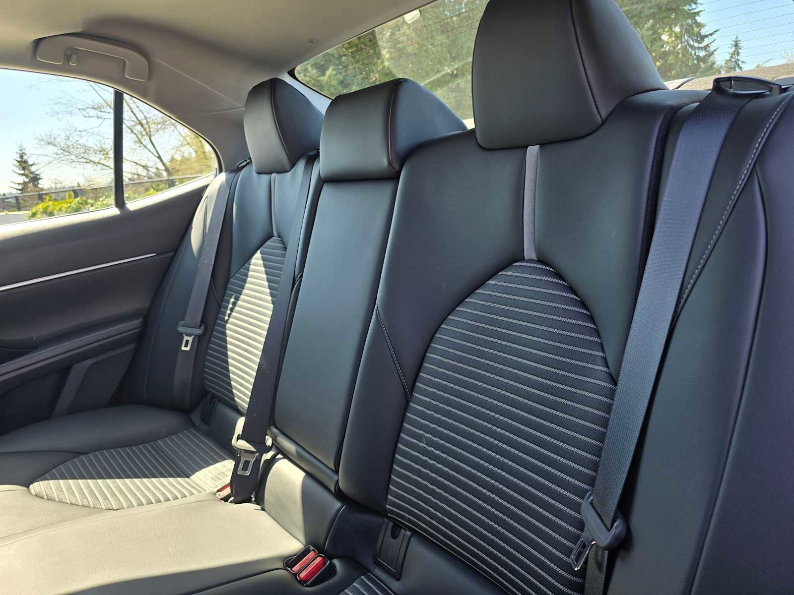 Certified 2022 Toyota Camry SE w/ Cold Weather Package image 17