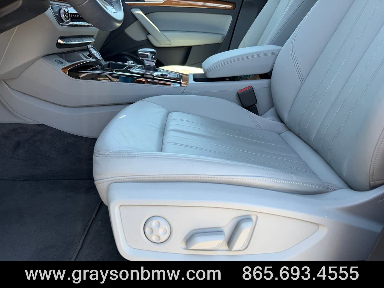 Used 2023 Audi Q5 2.0T Premium AWD/4WD image 11