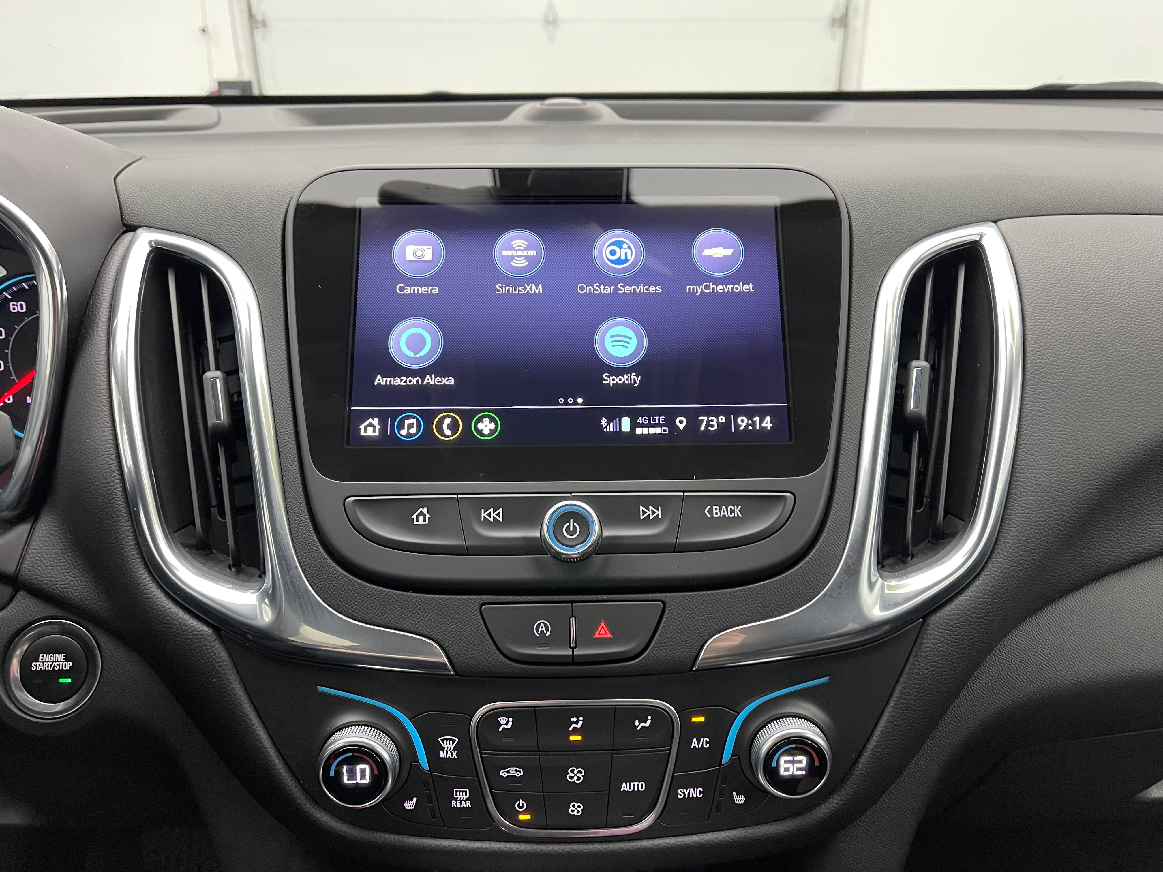 Used 2023 Chevrolet Equinox LT FWD image 25