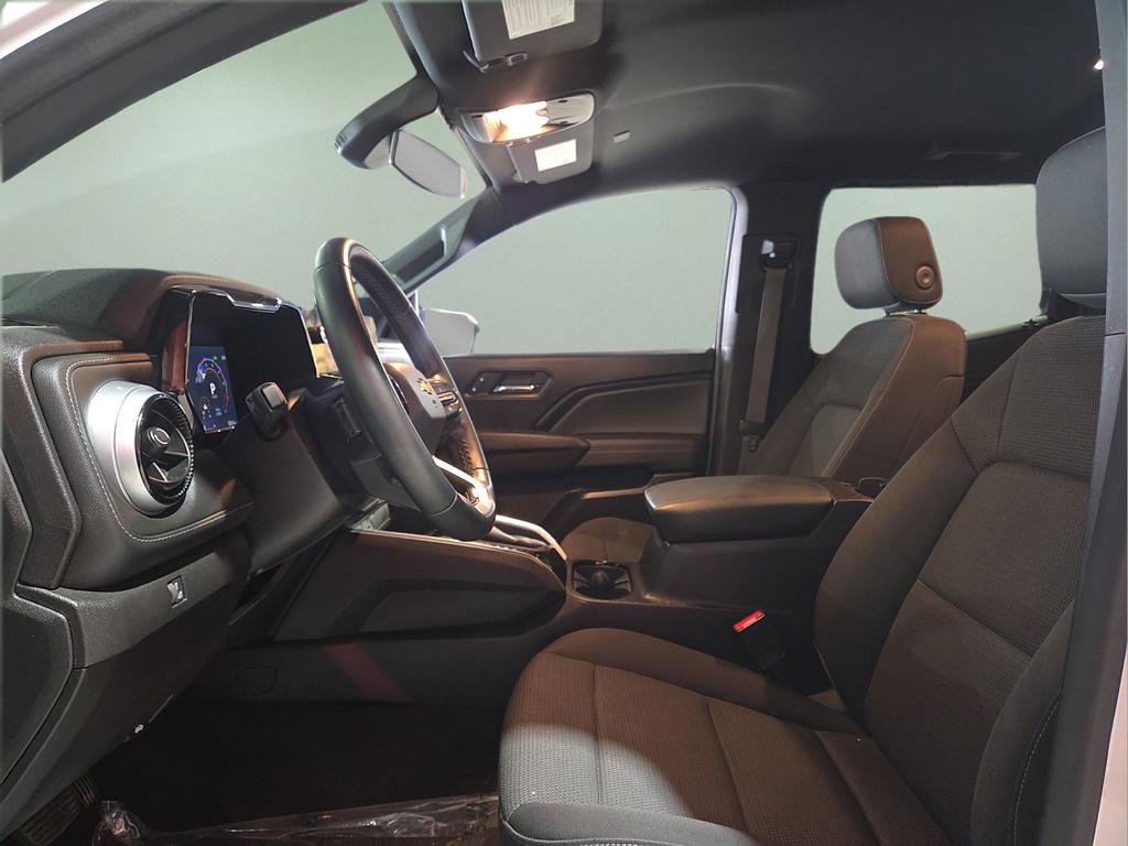 Used 2024 Chevrolet Colorado LT image 20