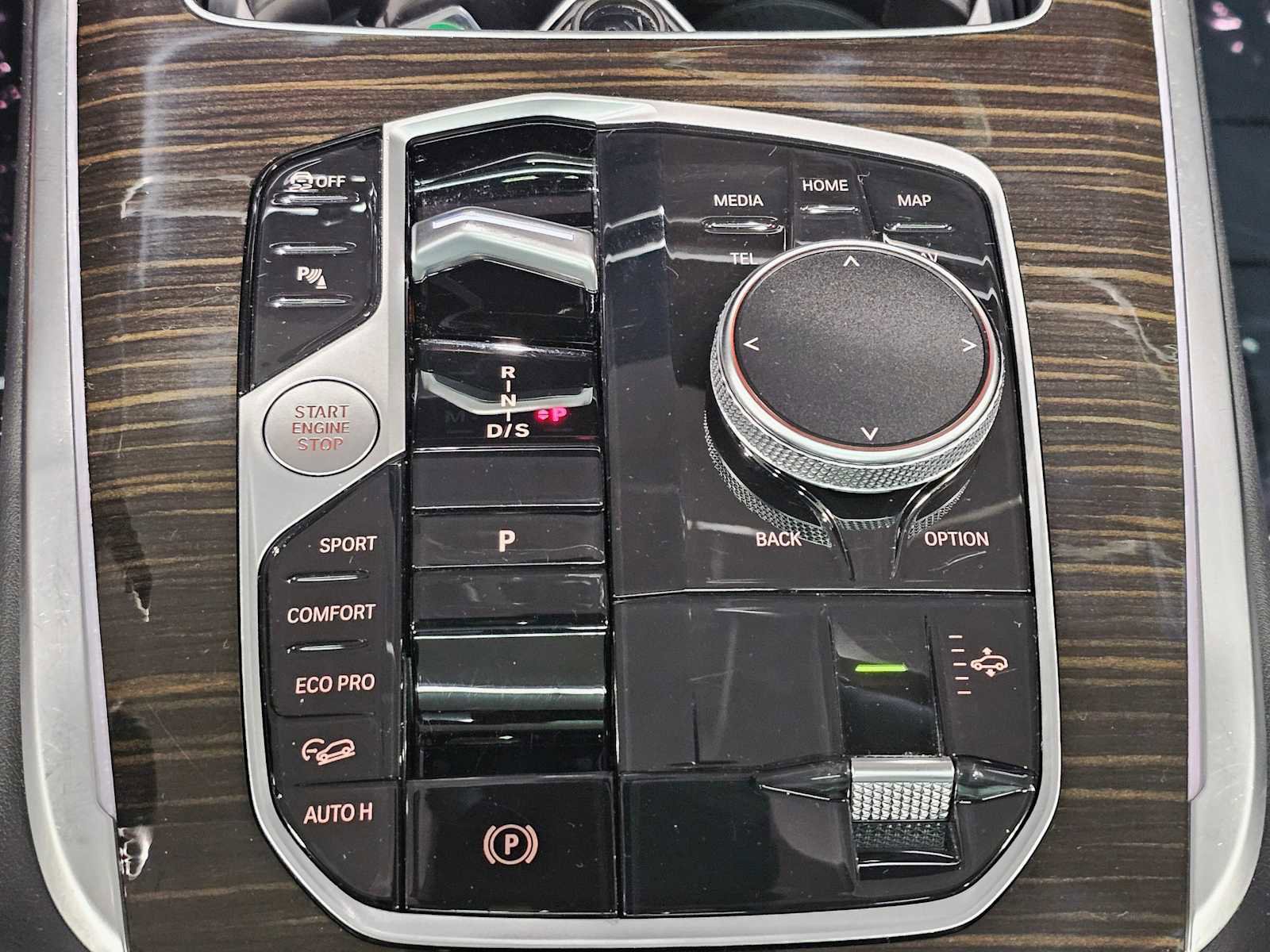 Used 2024 BMW X7 xDrive40i image 18