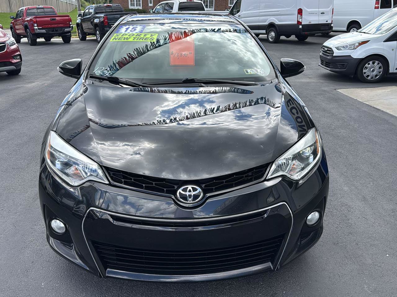 Used 2015 Toyota Corolla S Premium FWD image 32