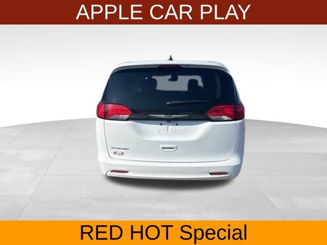 Used 2023 Chrysler Voyager LX FWD image 6