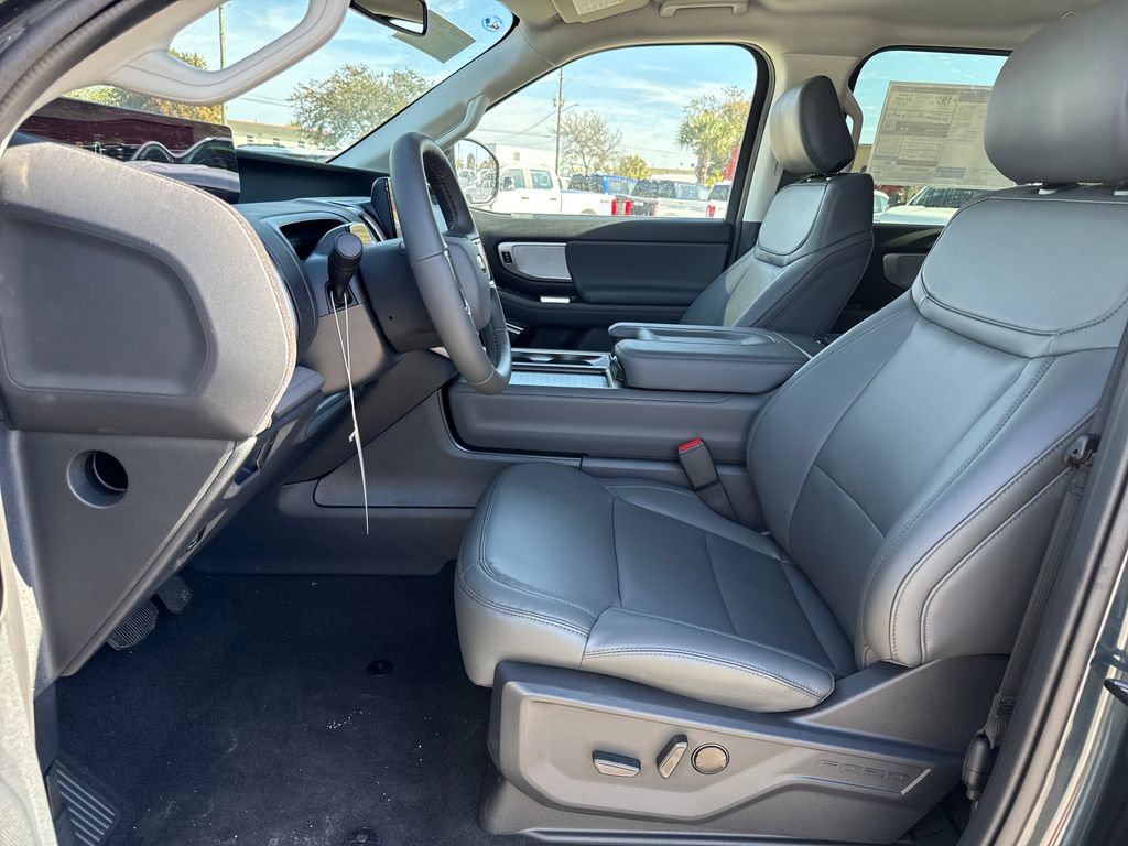 New 2026 Ford Expedition Max Active image 19