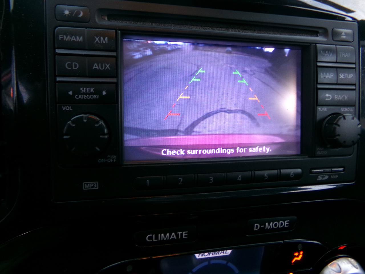 Used 2012 Nissan Juke SL AWD/4WD image 19