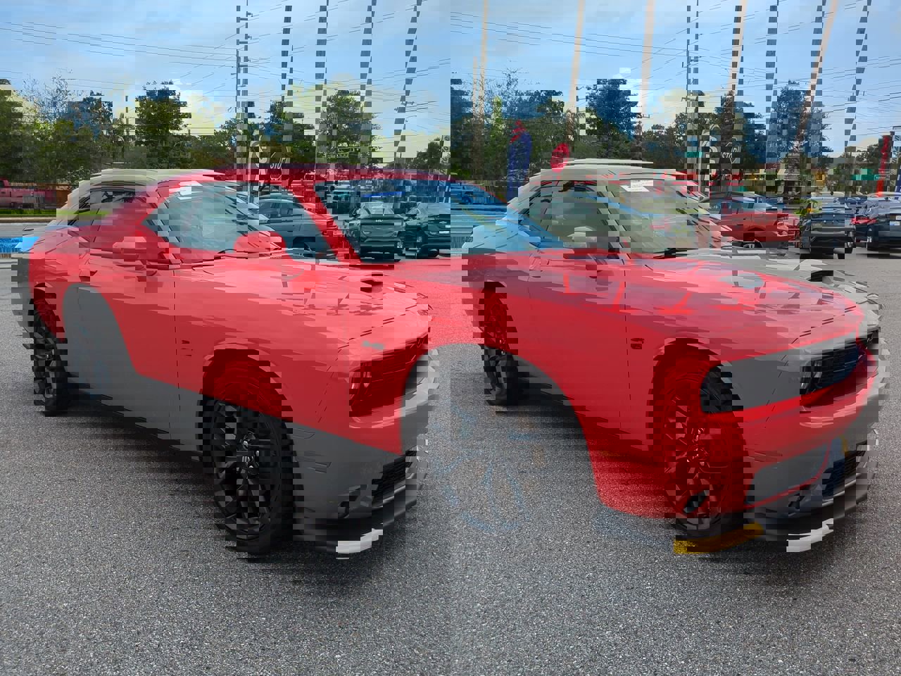 Used 2023 Dodge Challenger R/T w/ Plus Package image 2