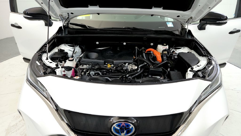 Used 2024 Toyota Venza Nightshade AWD/4WD image 25