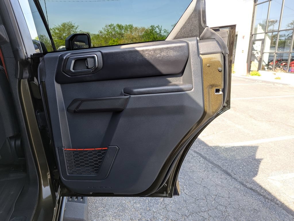 Used 2025 Ford Bronco Raptor AWD/4WD image 41