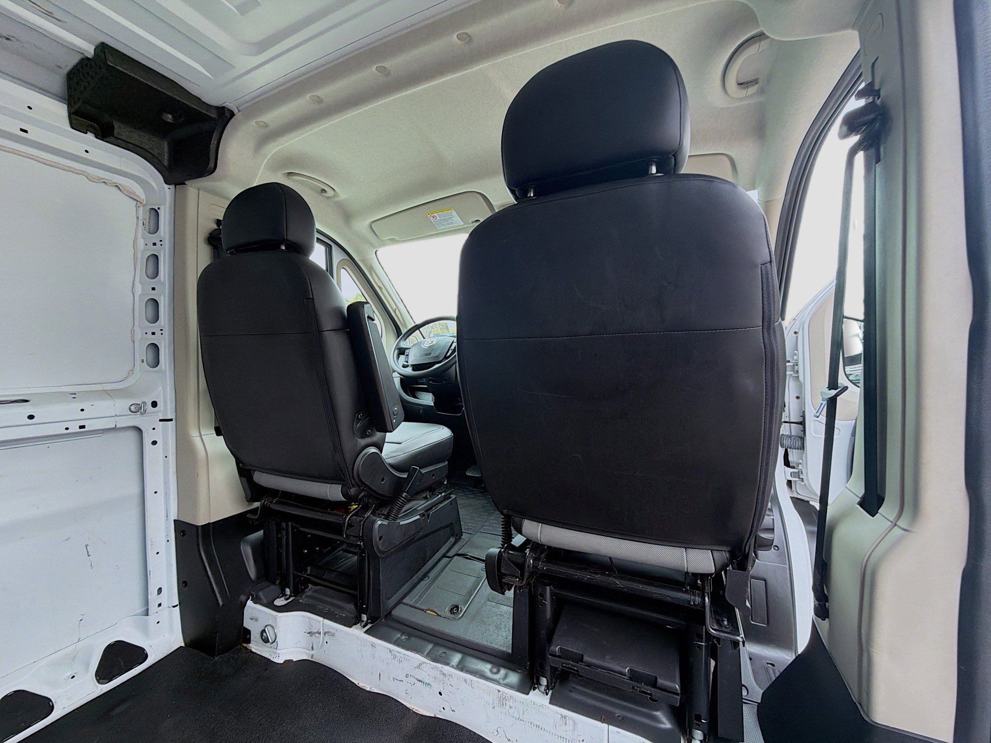 Used 2021 RAM ProMaster 1500 image 23