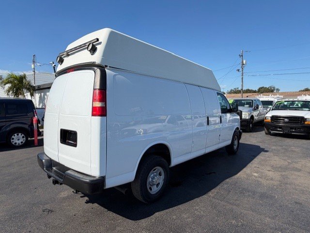 Used 2006 Chevrolet Express 3500 Extended image 6