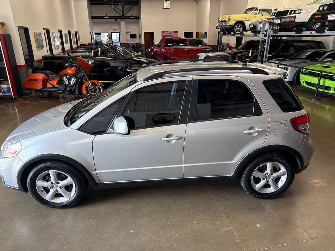 Used 2008 Suzuki SX4 AWD Hatchback image 17