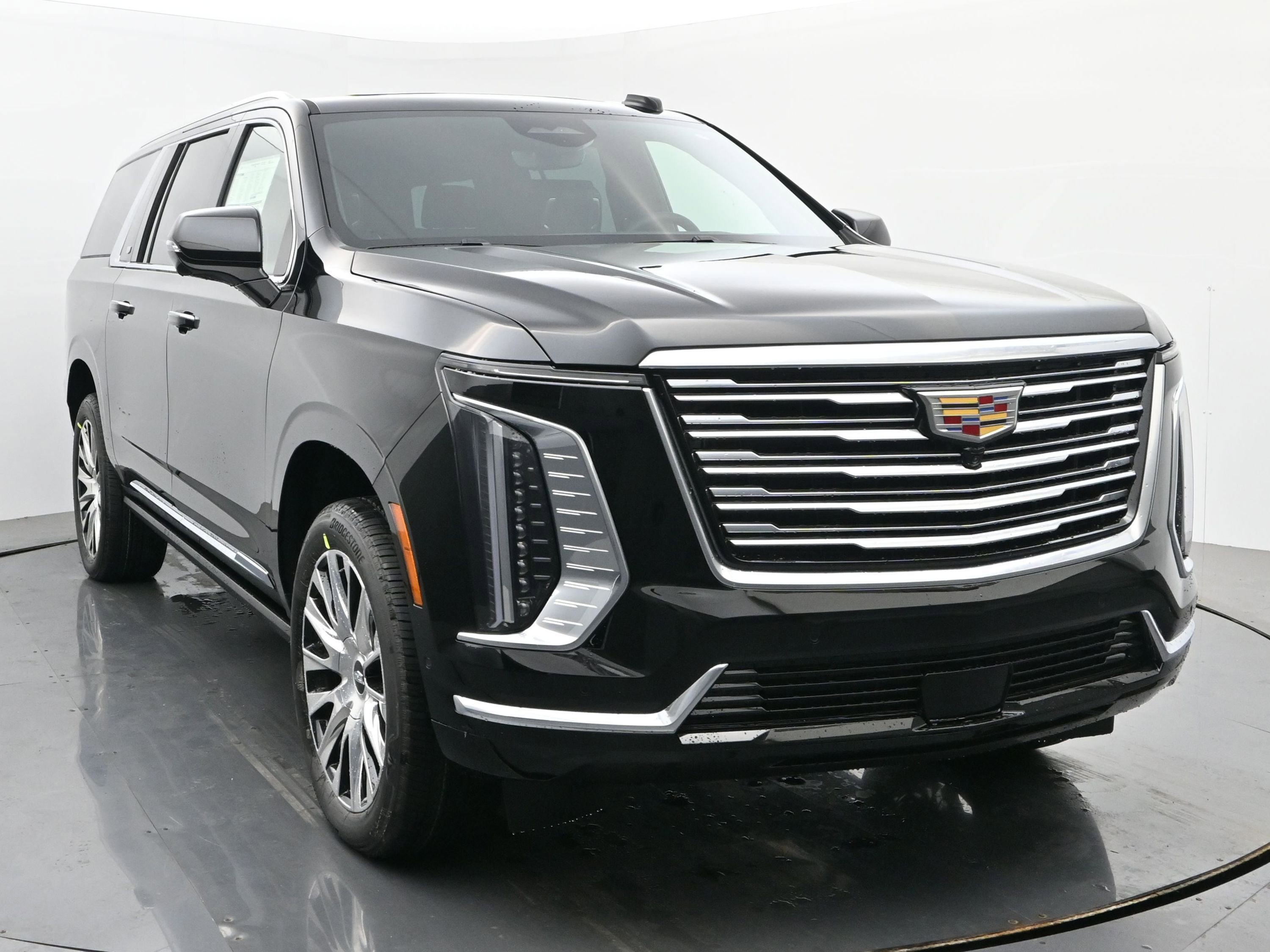 New 2026 Cadillac Escalade ESV Platinum Luxury w/ LPO, Floor Liner Package AWD/4WD image 8