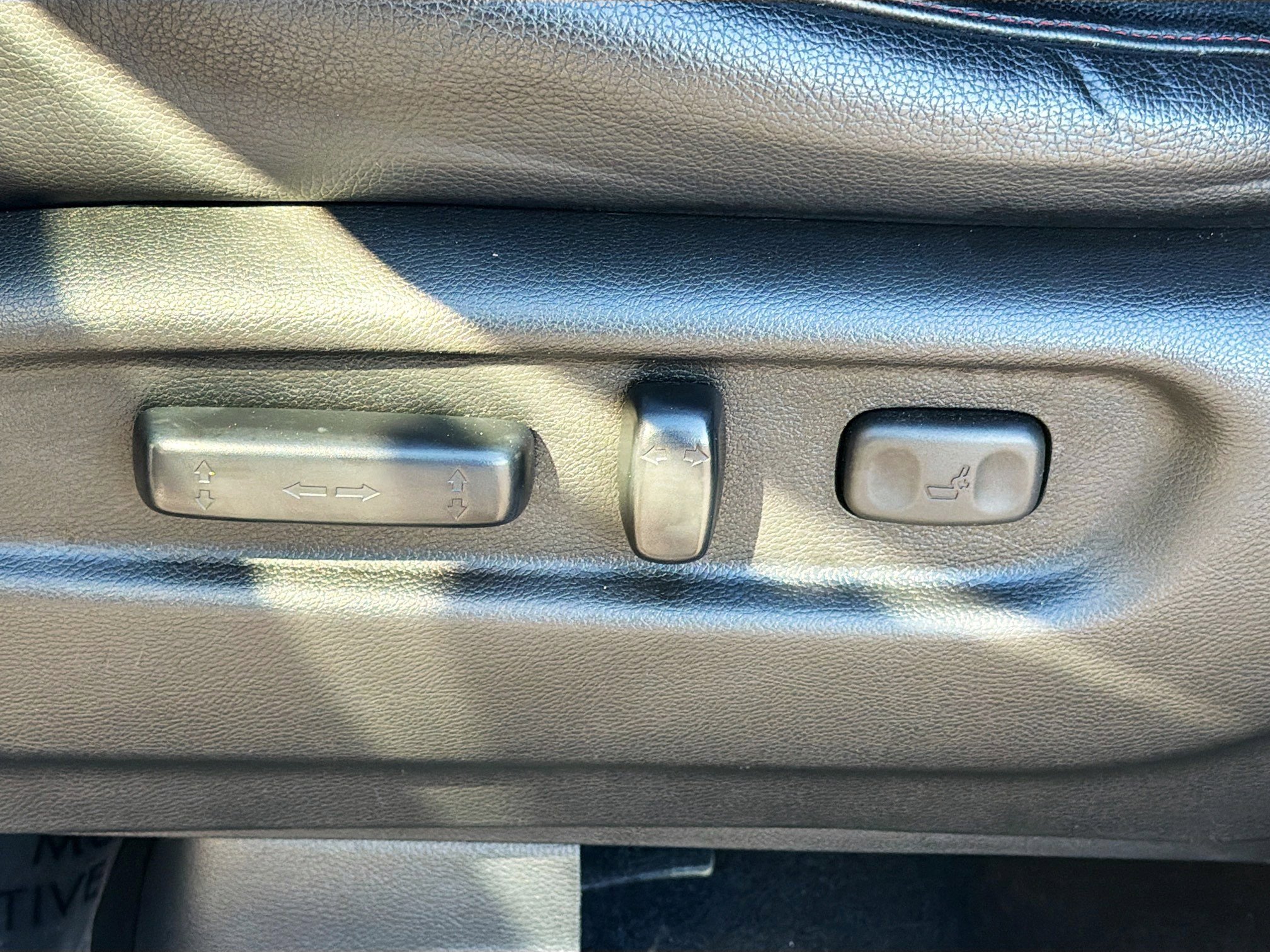 Used 2022 Honda Ridgeline Black Edition image 23