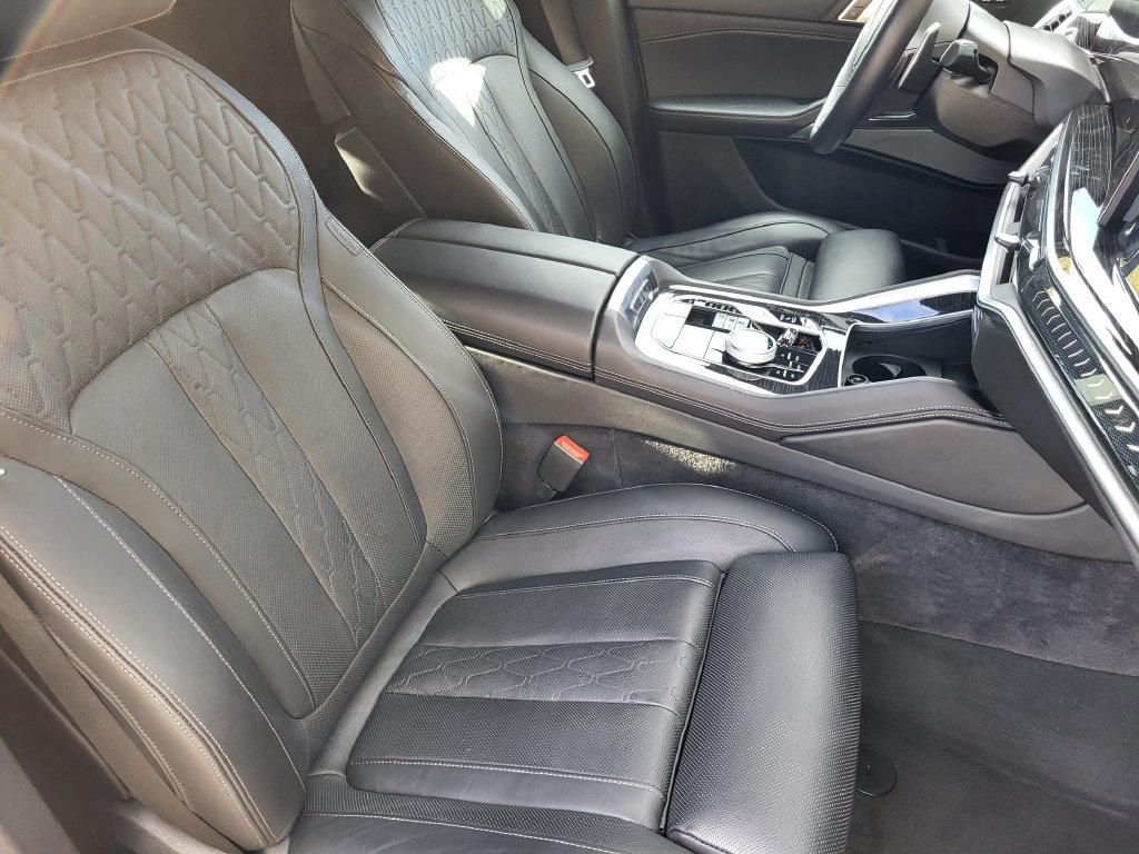 Used 2024 BMW X6 xDrive40i w/ Executive Package AWD/4WD image 26