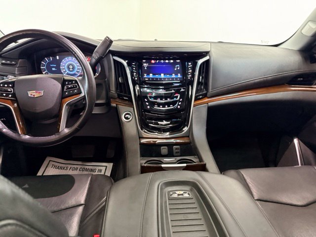 Used 2018 Cadillac Escalade Premium Luxury AWD/4WD image 36