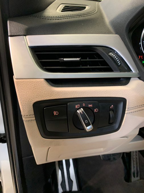 Used 2023 BMW X2 xDrive28i w/ M Sport Package image 18